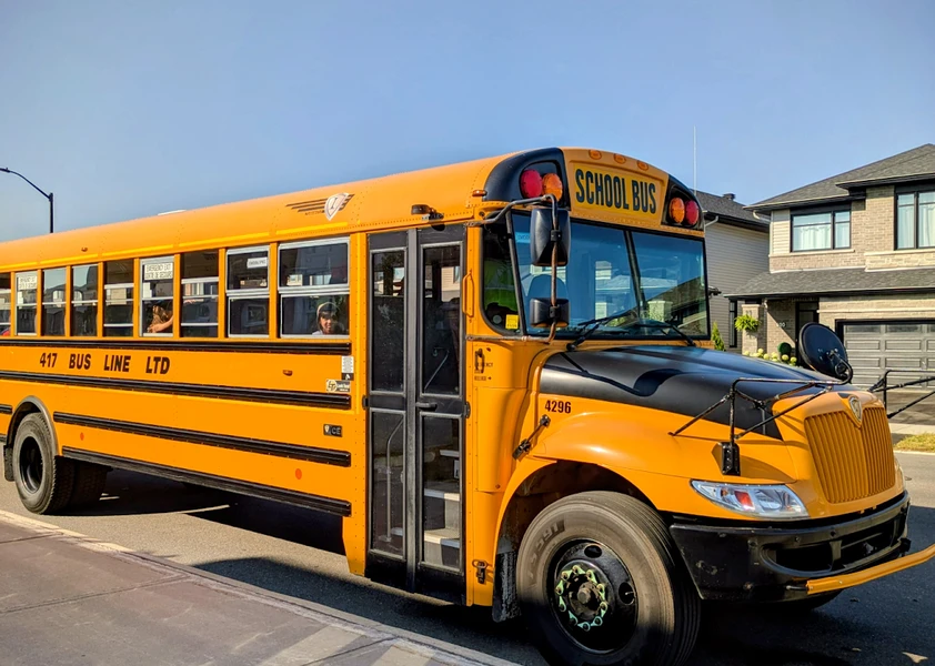 Autobus scolaire lors de la rentrée.