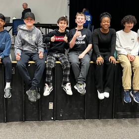 Les élèves participants avec les enseignants accompagnateurs
