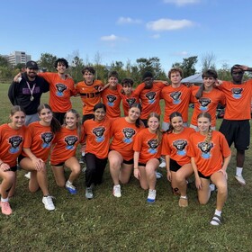 Photo de groupe de l'équipe ultimate A niveau intermédiaire